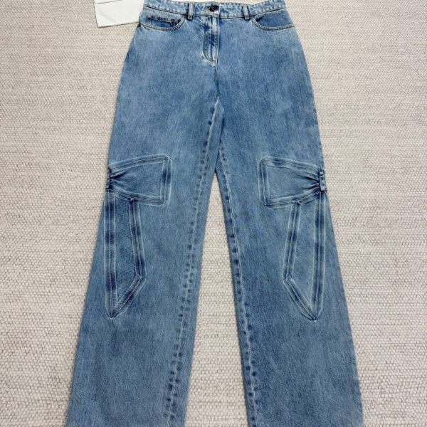 CHANEL CC25K Denim Trousers with Bow Stitch Detailing