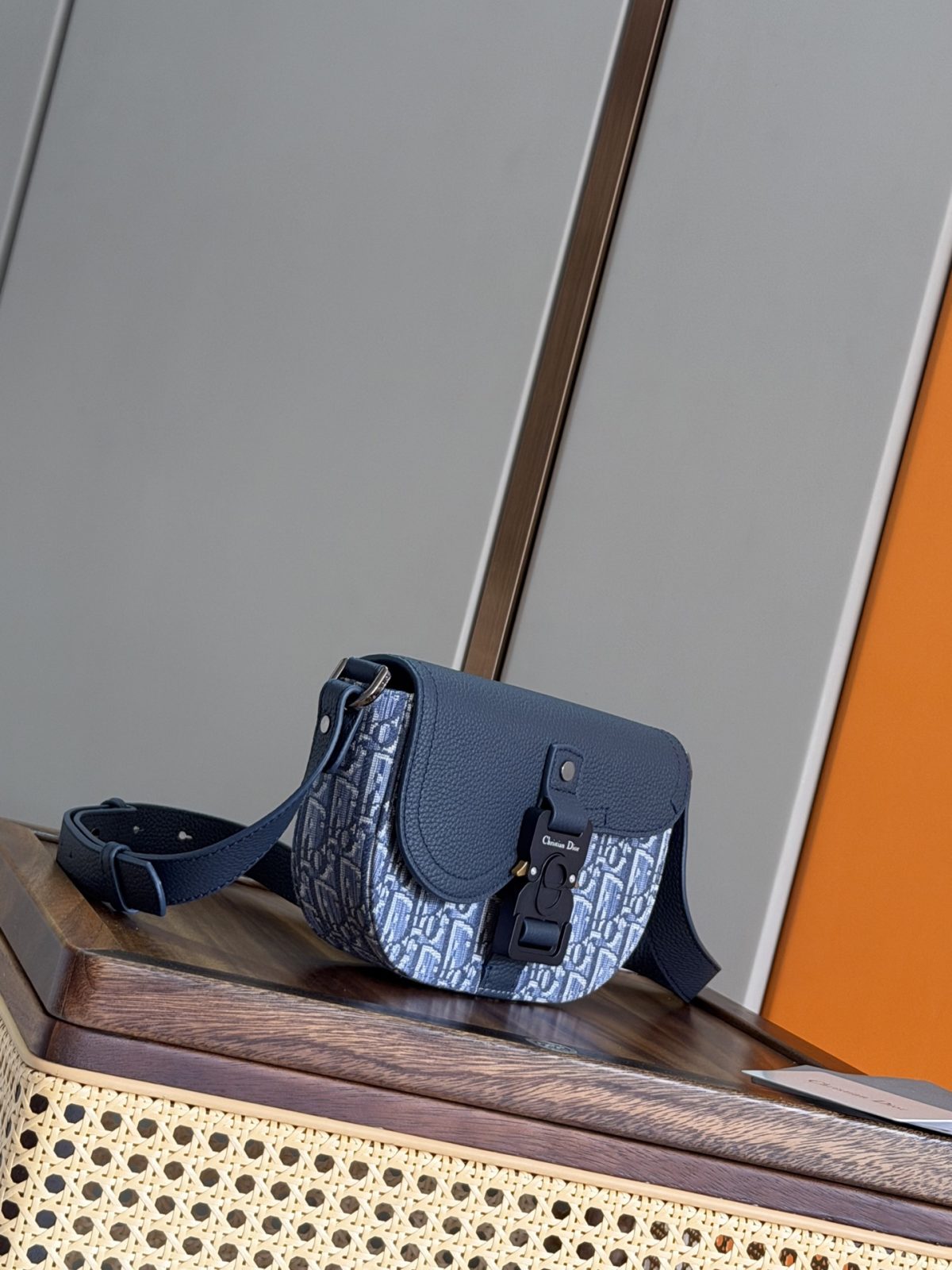 Dior Saddle Messenger Bag (Blue Oblique Jacquard) - Image 3