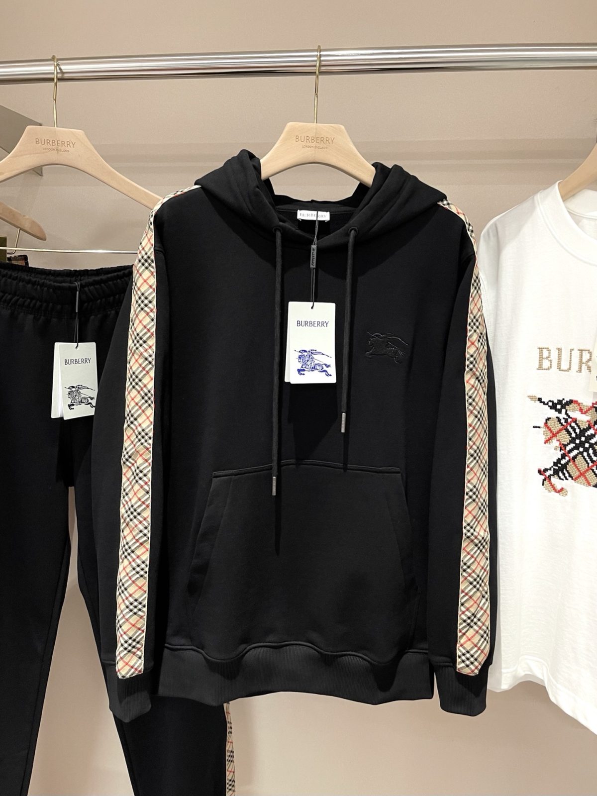 Burberry 25FW Cotton Hoodie with Vintage Check Tape - Image 1