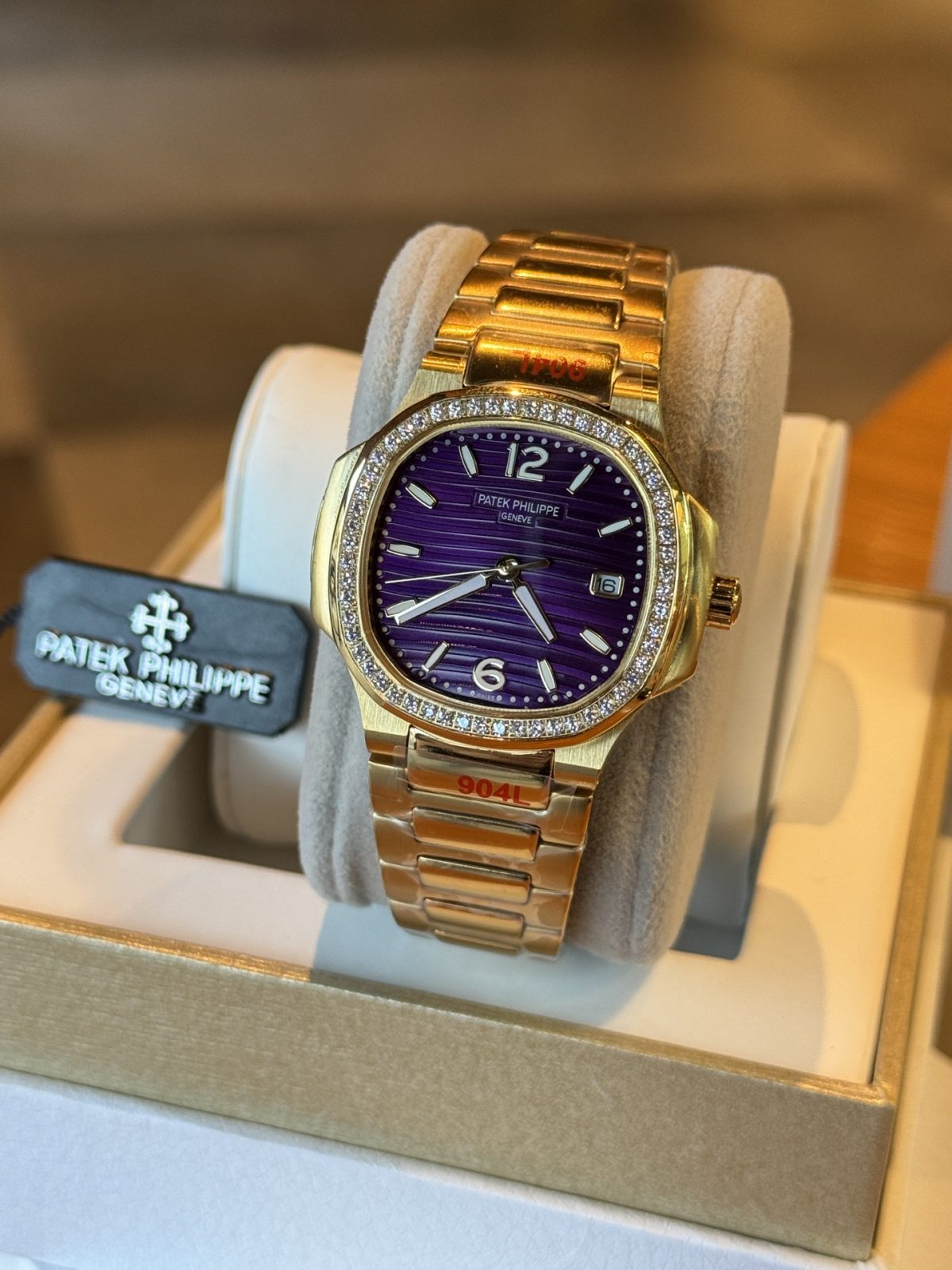Patek Philippe Diamond Bezel Gold Watch 35mm Ladies Luxury Watch (Model: 7118 Series) - Image 2