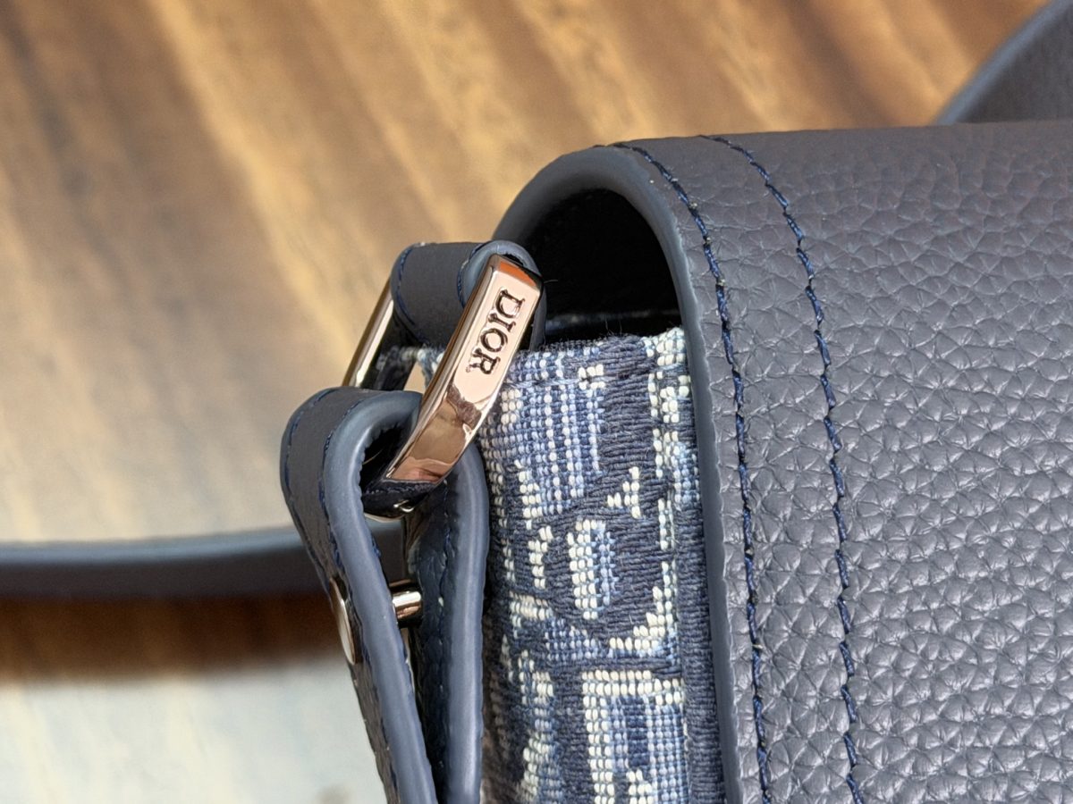 Dior Saddle Messenger Bag (Blue Oblique Jacquard) - Image 5