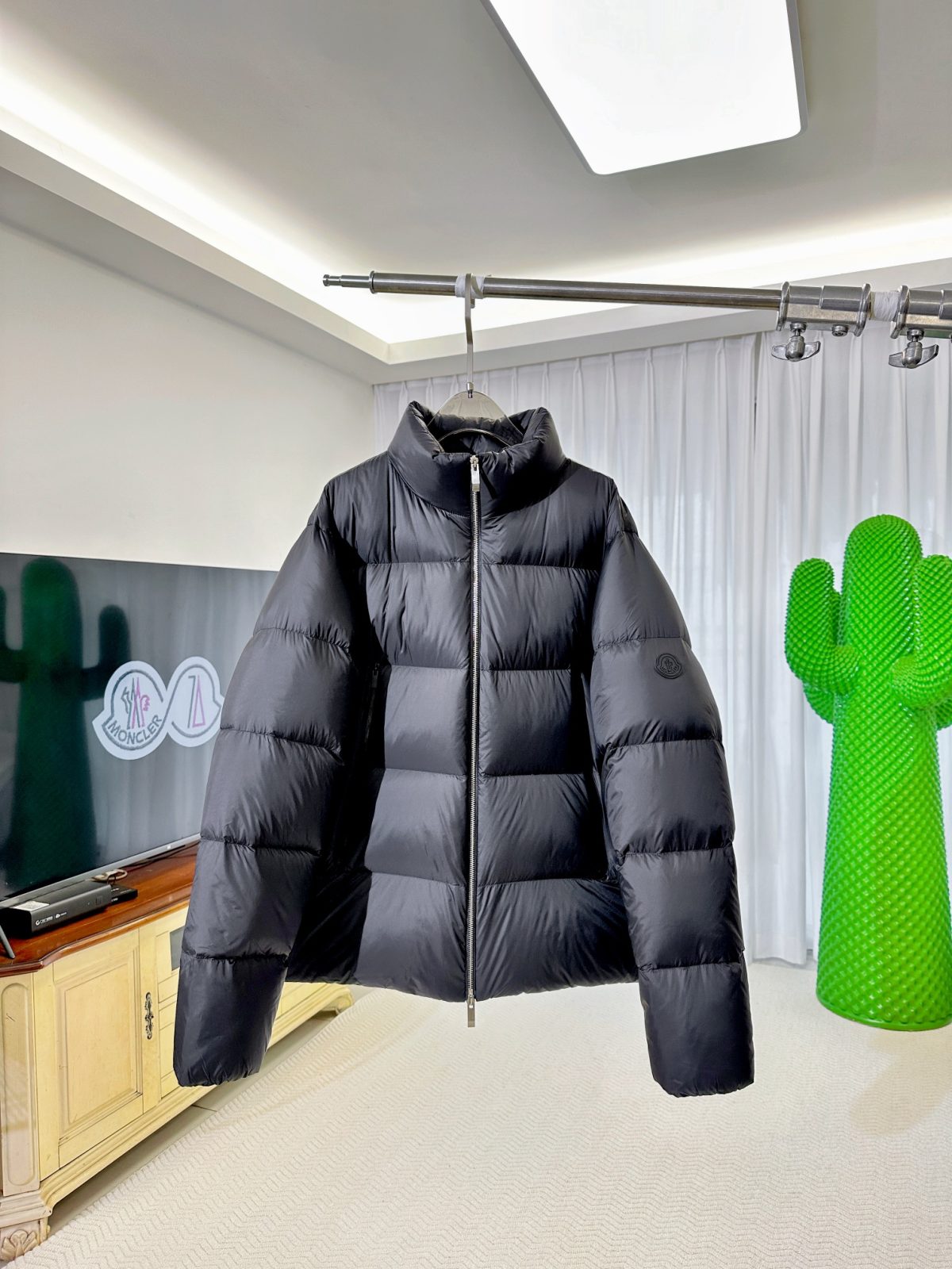 Moncler Tarn Short Down Jacket - Image 1