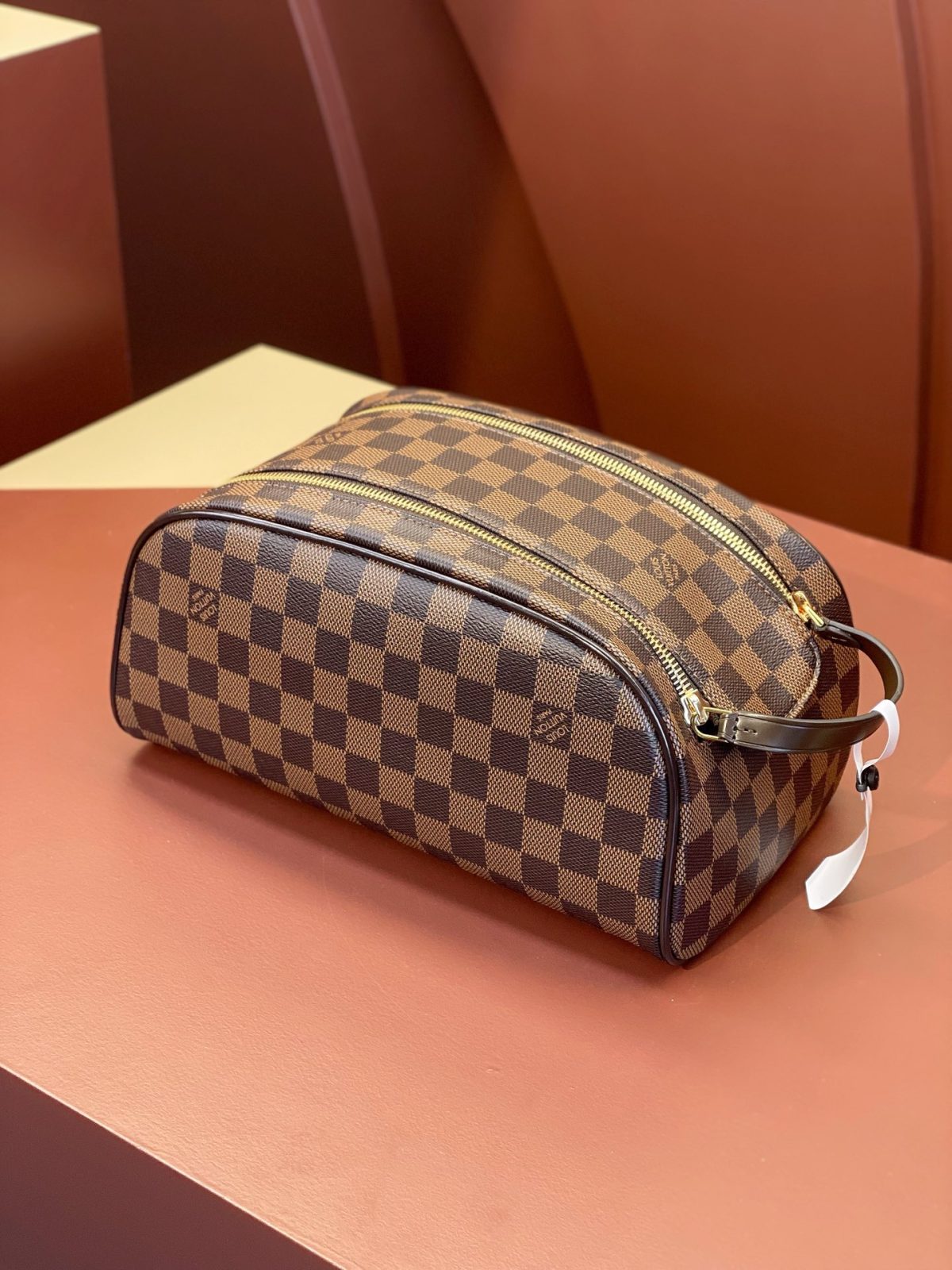 Louis Vuitton Toiletry Pouch 47528 | Monogram Canvas - Image 7