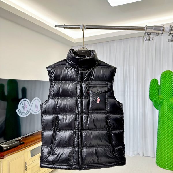 Moncler Grenoble Nantu Down Gilet