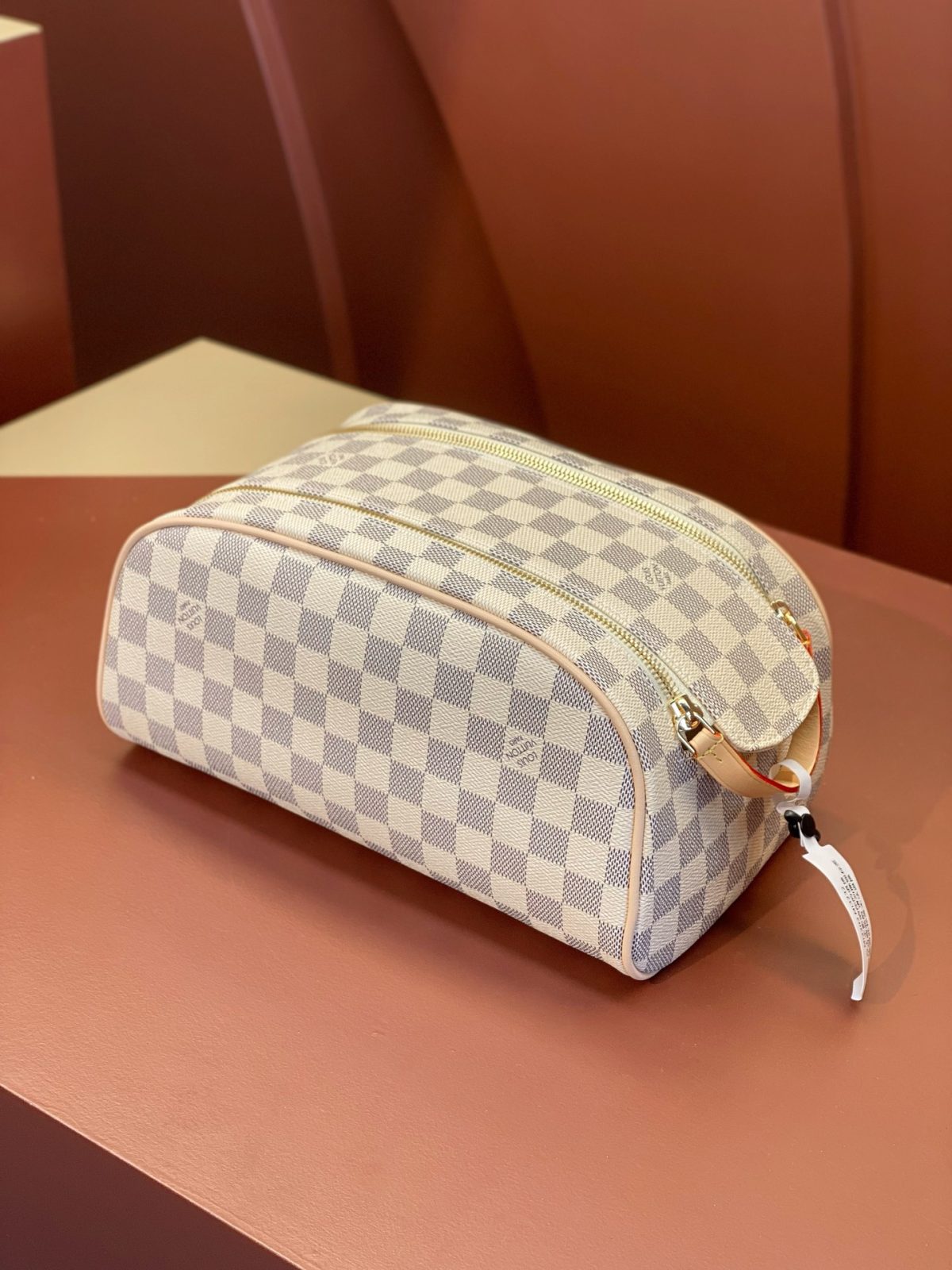 Louis Vuitton Toiletry Pouch 47528 | Monogram Canvas - Image 6