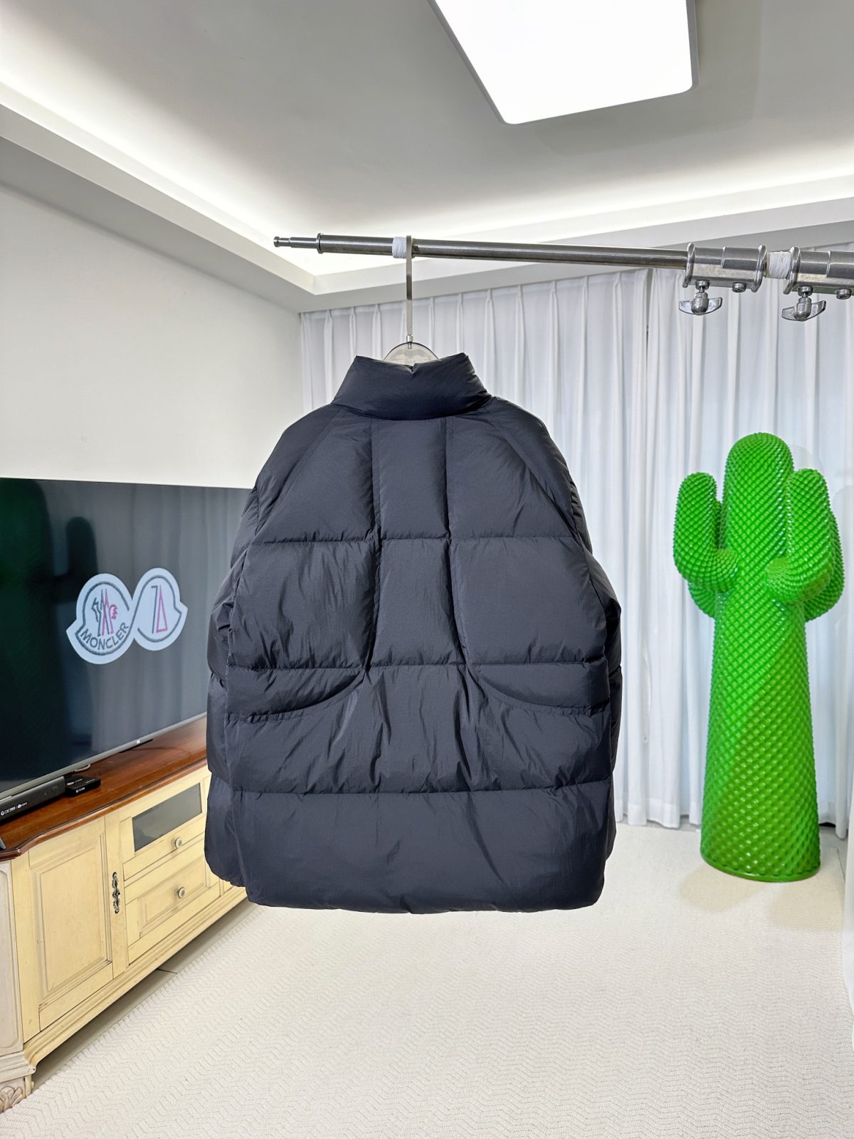 Moncler 2024 Limited “Yazi” Stand-Collar Down Jacket (95% White Goose Down Edition) - Image 5