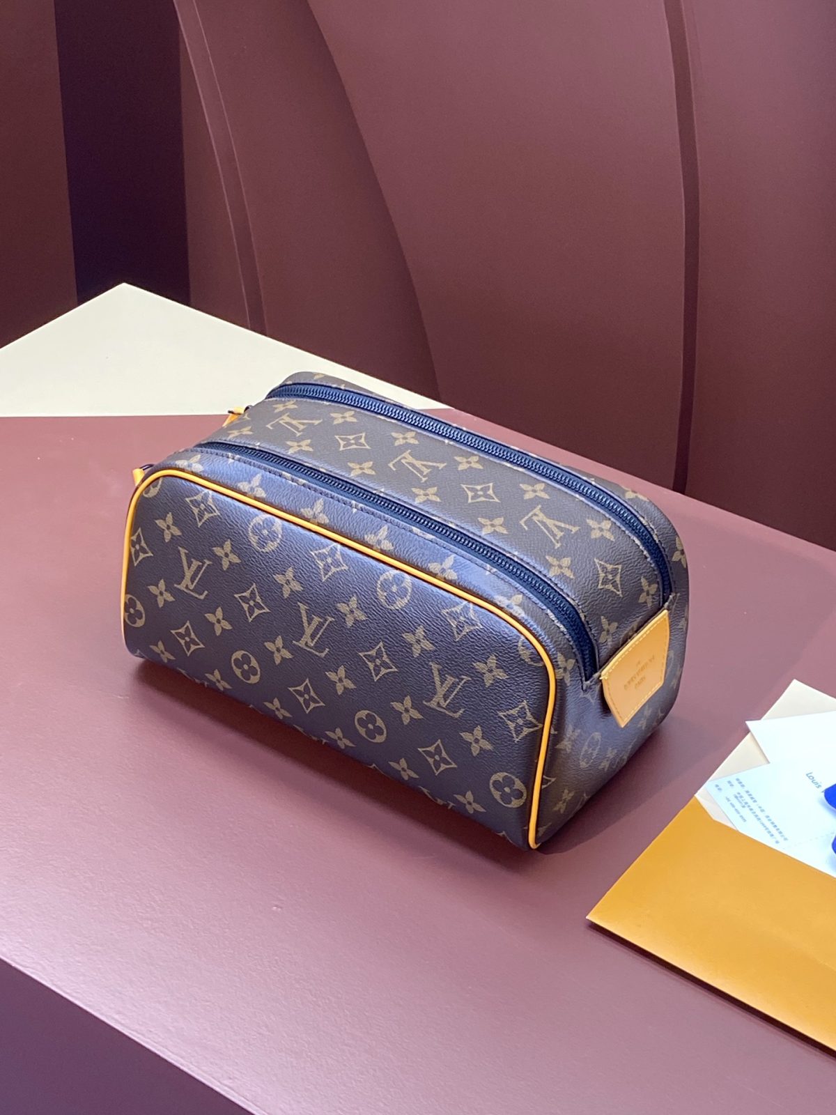 Louis Vuitton Toiletry Pouch 47528 | Monogram Canvas - Image 2
