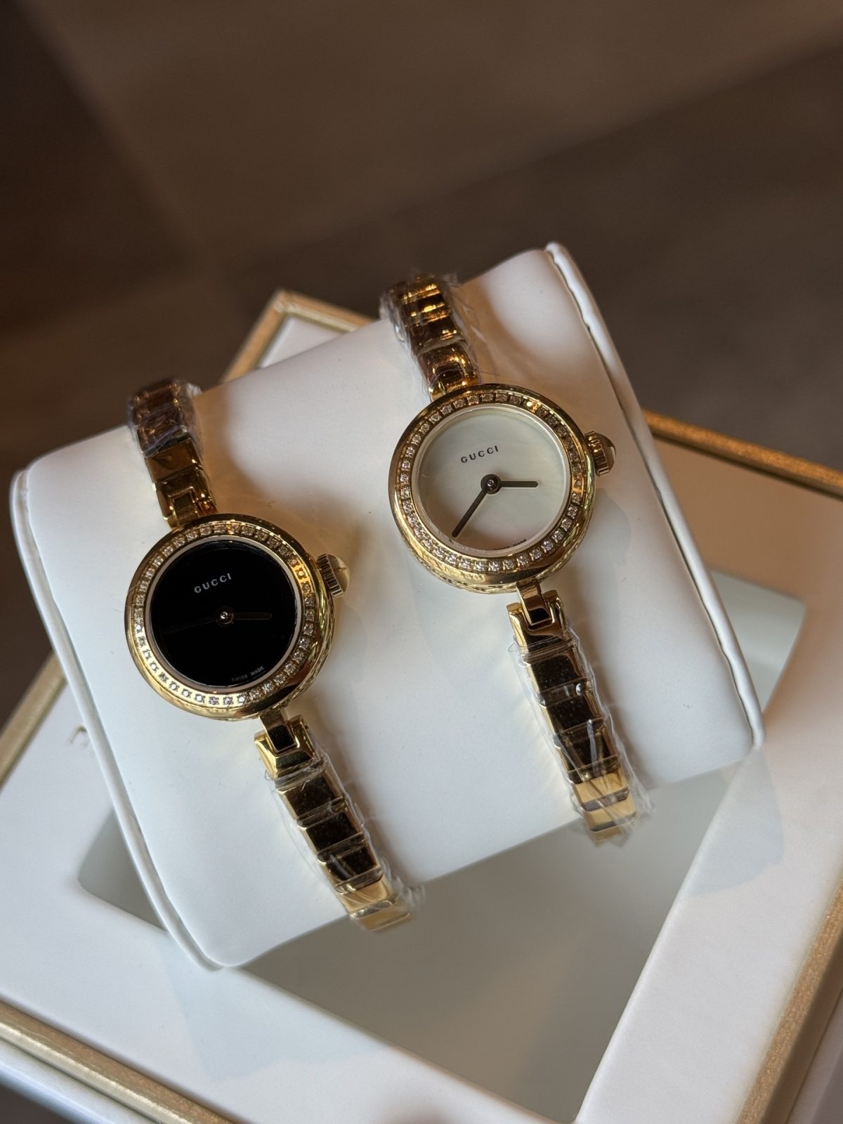 GUCCI Latest Quartz Women's Watch with Stepstone Design - Image 1