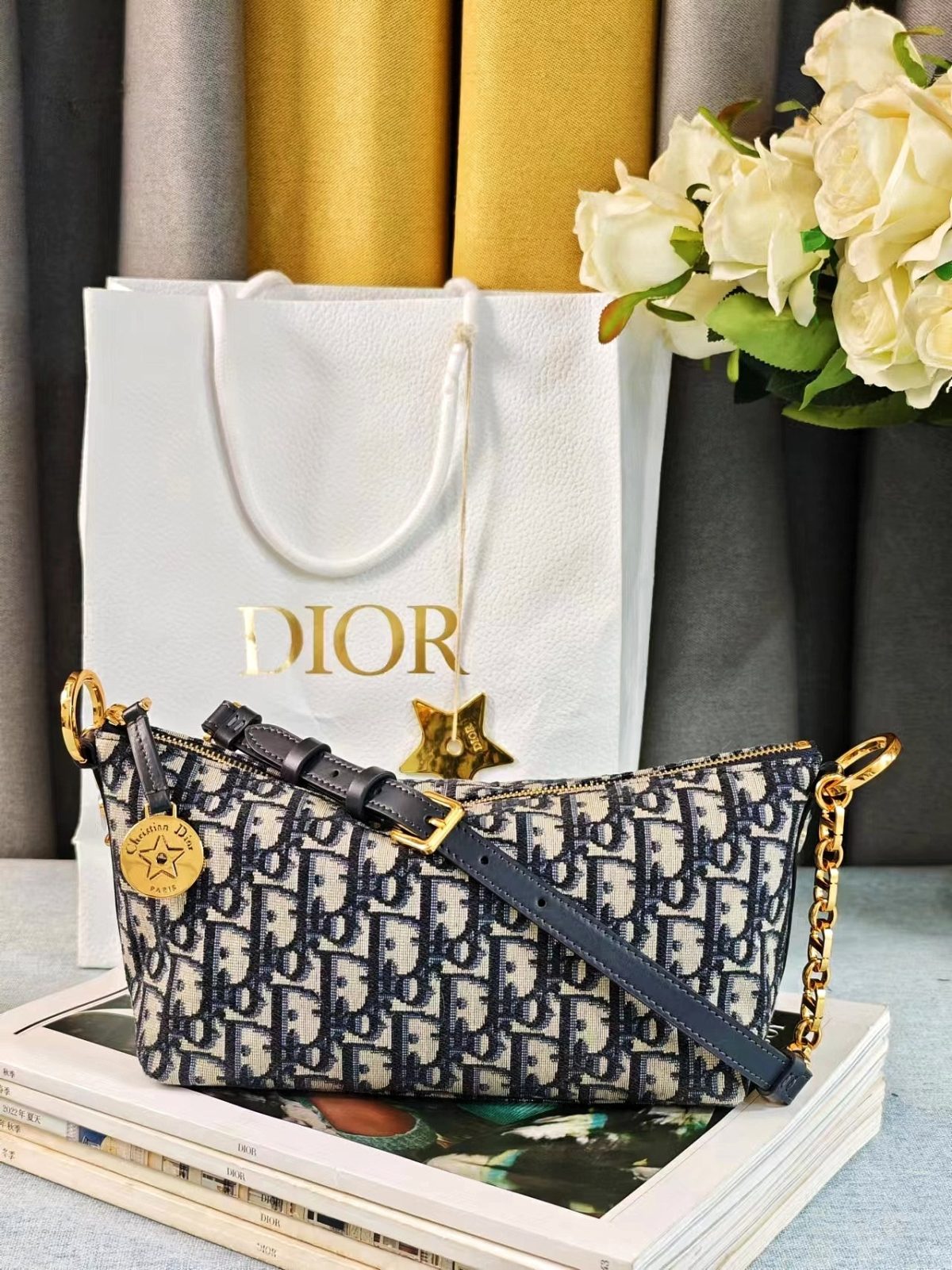 Dior Diostar Hobo Chain Bag (Blue Oblique Jacquard) - Image 2