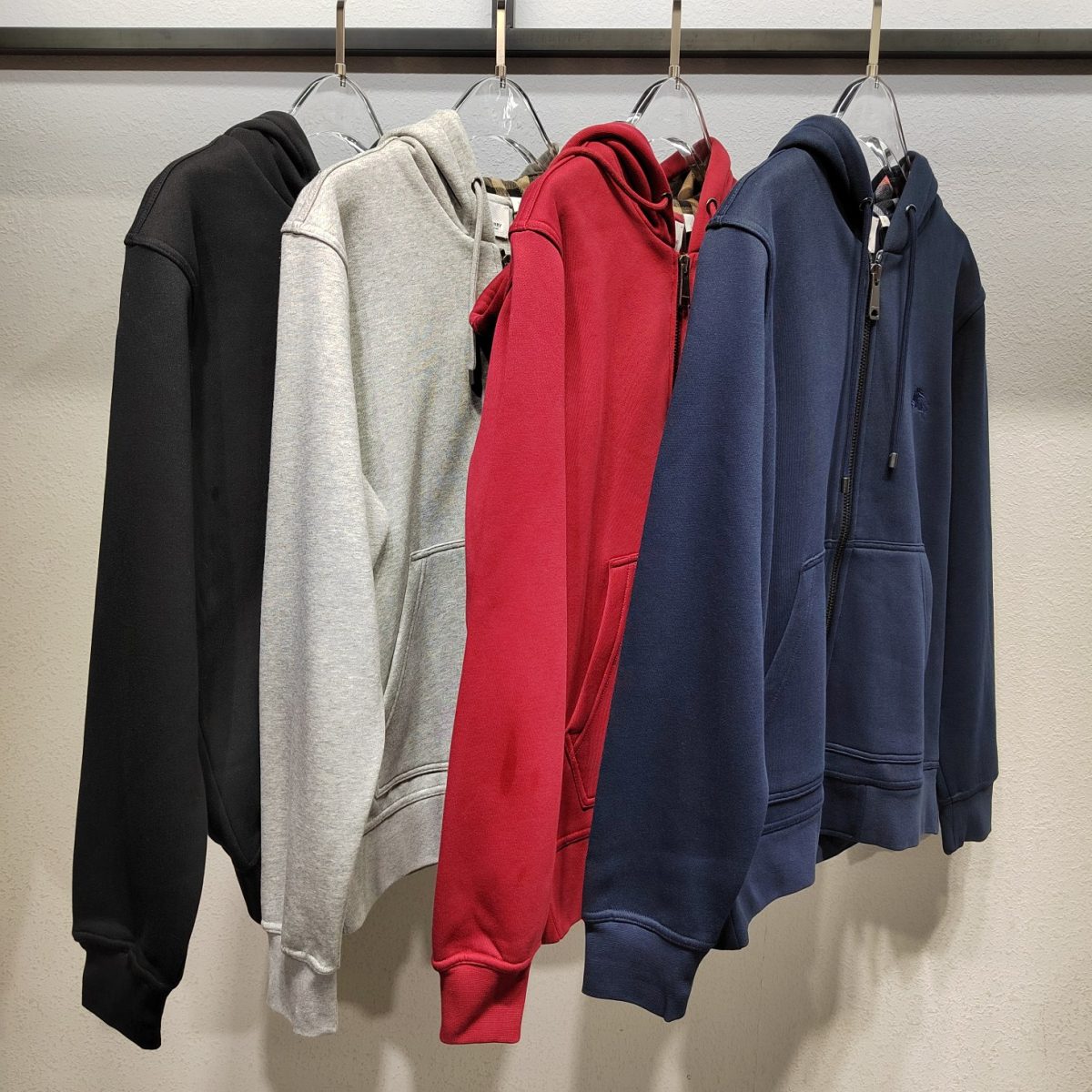 Burberry Equestrian Knight Embroidered Zip-Up Hoodie Collection (Fall/Winter) - Image 5