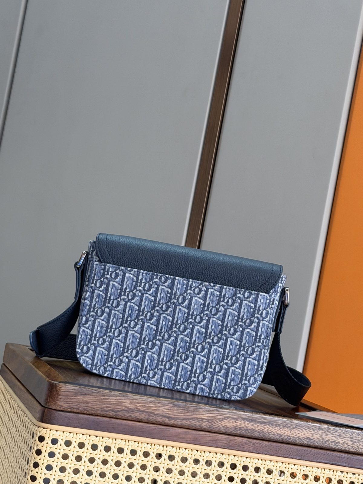 Dior Saddle Messenger Bag (Light Blue Oblique Jacquard) - Image 4