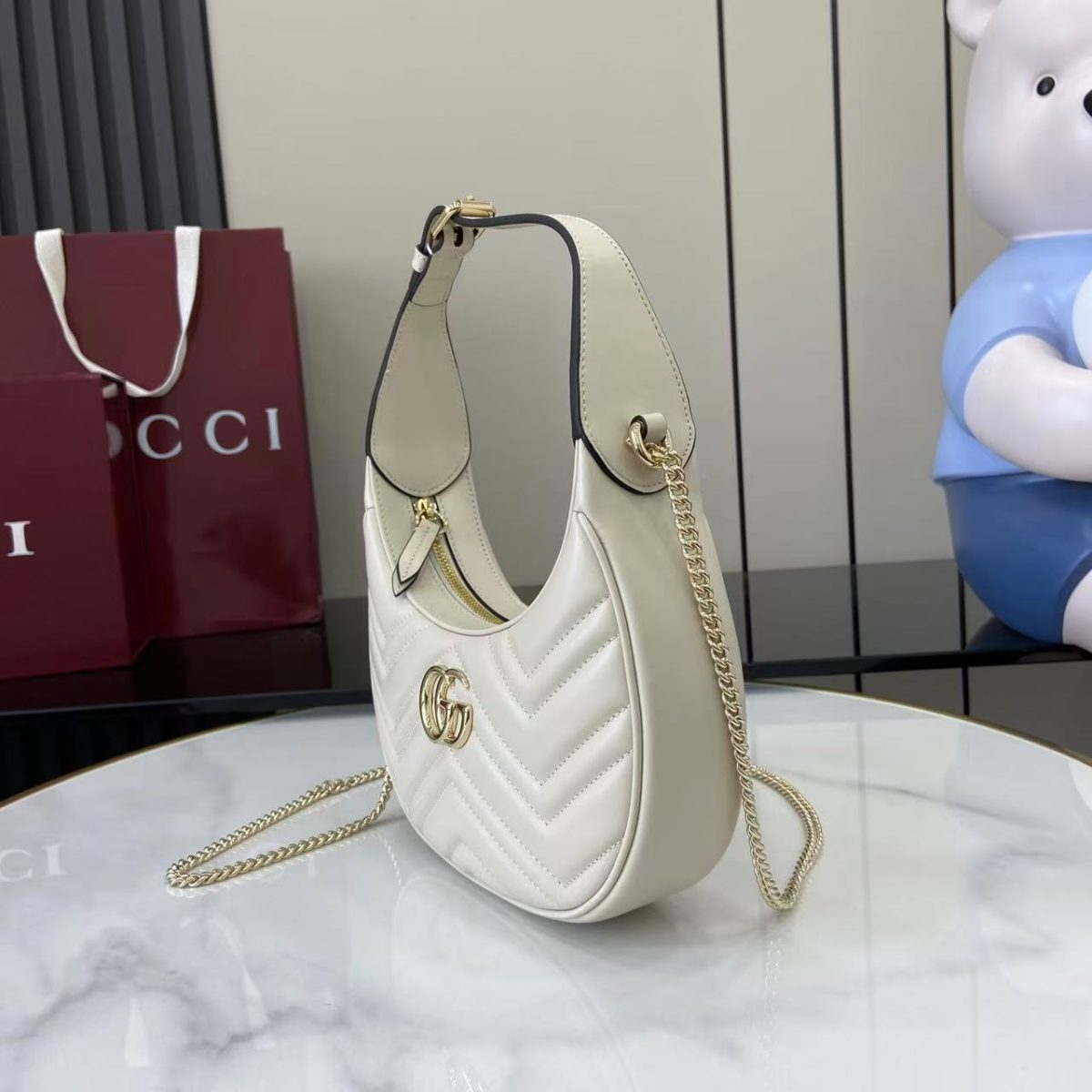 Gucci GG Marmont Small Shoulder Bag | New White Leather Design - Image 5