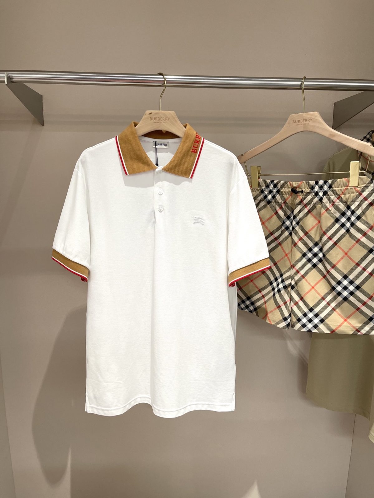 Burberry 2025SS Vintage Check Collar Cotton Polo Shirt - Image 5