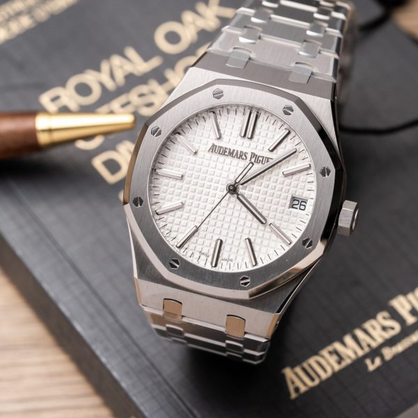 Audemars Piguet 15500ST Replica Watch White Dial ZF Factory 41mm