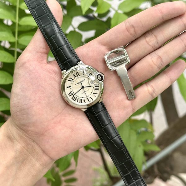 Cartier Replica Watch Ballon Bleu Leather Strap AF Factory 42mm