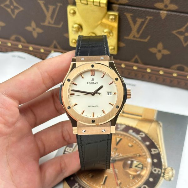 Hublot Classic Fusion King Gold Replica Watches White Dial Automatic Movement JJZ Factory 42mm