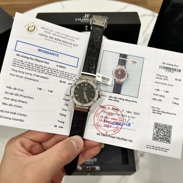 Hublot Replica Watch Classic Fusion Custom Moissanite Diamonds Black Dial 33mm