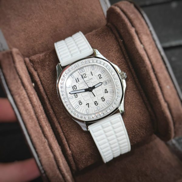 Patek Philippe Fake Watches Aquanaut 5067 White Dial PPF Factory 35.6mm