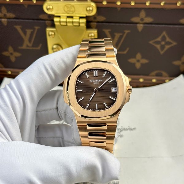Patek Philippe Nautilus 5711 Refined Max Option 18K Gold Wrapped Chocolate Dial 40mm
