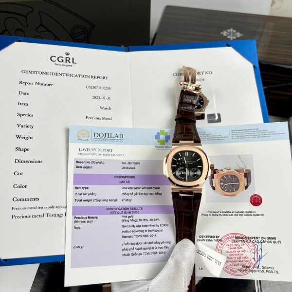 Patek Philippe Replica Watch Nautilus 5712R Chocolate Dial Gold Wrapped 40mm