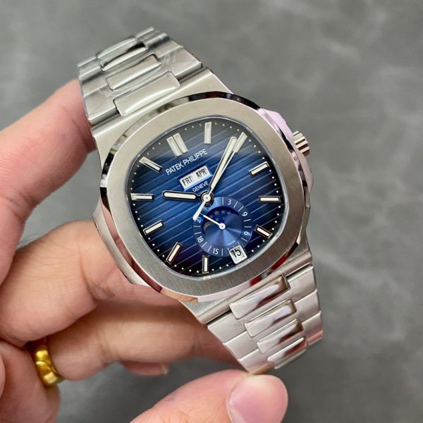 Patek Philippe Replica Watch Nautilus 5726 Blue Dial GR Factory 40.5mm