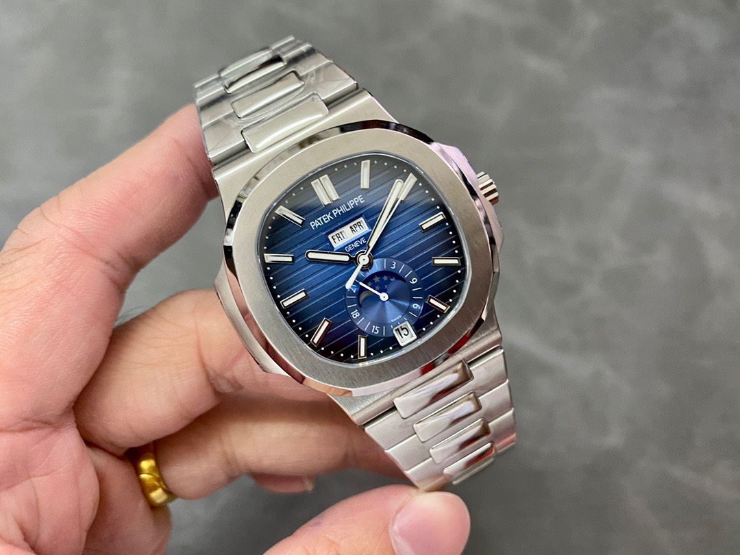 Dong-Ho-Patek-Philippe-Nautilus-5726-Blue-Dial-GR-Factory-1.jpg Patek Philippe Replica Watch Nautilus 5726 Blue Dial GR Factory 40.5mm - Image 1