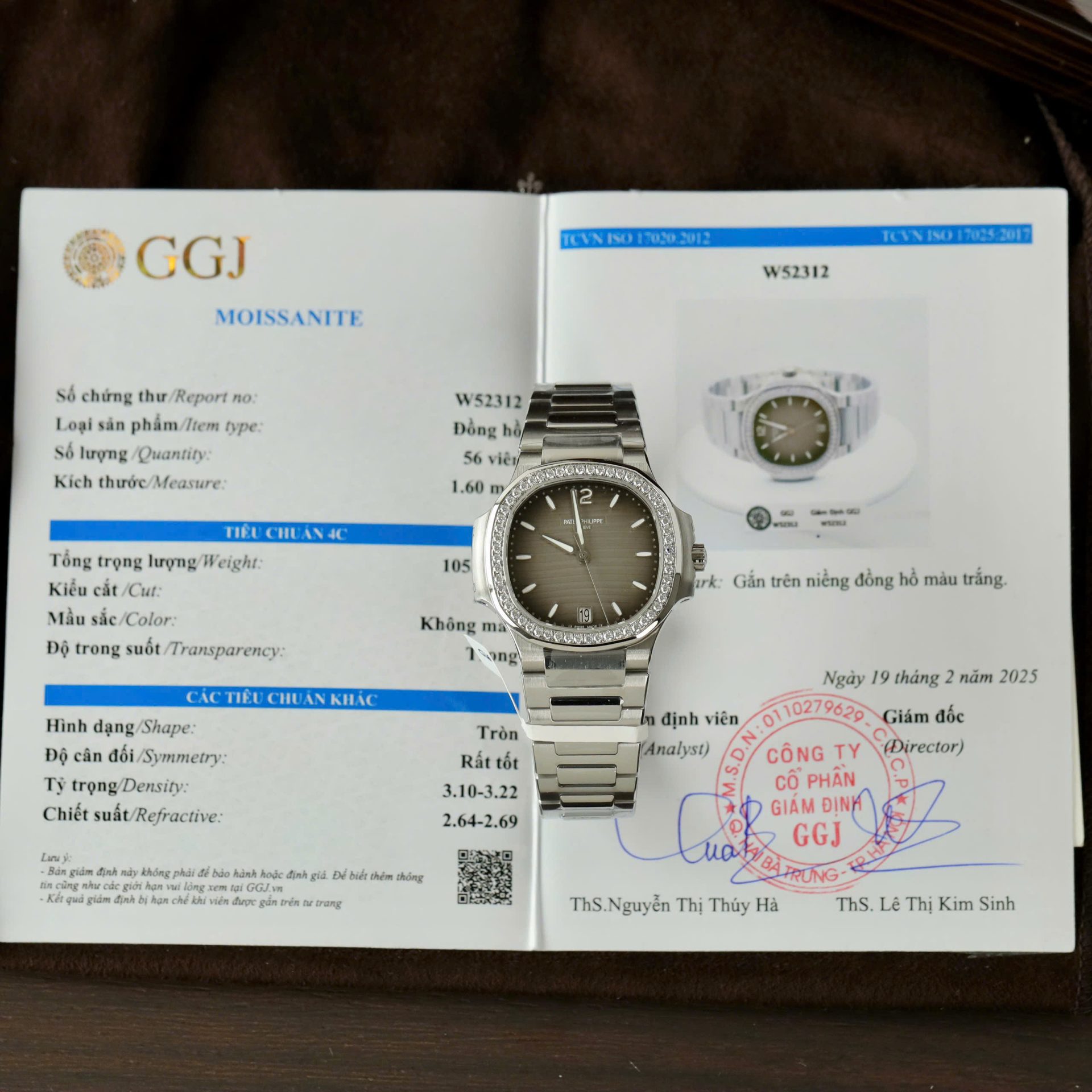 Dong-Ho-Patek-Philippe-Nautilus-7118-Mat-Xam-Che-Tac-Dinh-Moissante-Xuong-3K-35-1.jpg Patek Philippe Nautilus 7118 Copies Watch Gray Dial Custom Diamonds Moissante 3K Factory 35.2mm - Image 1