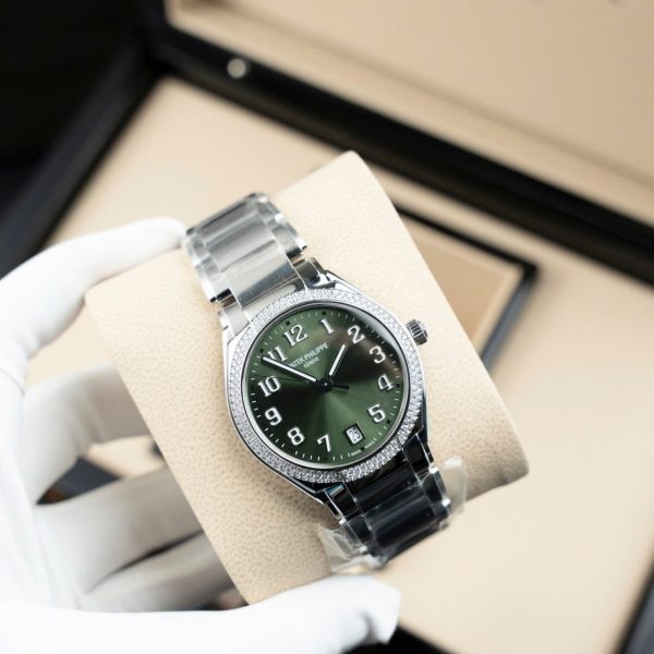 Patek Philippe Copies Watches Twenty 4 7300 Green Dial Metal Wire 36mm