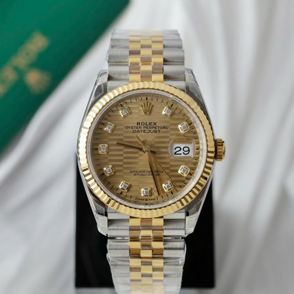 Rolex DateJust 126231 Replica Watch Màu Demi Motif Dial VS Factory 36mm