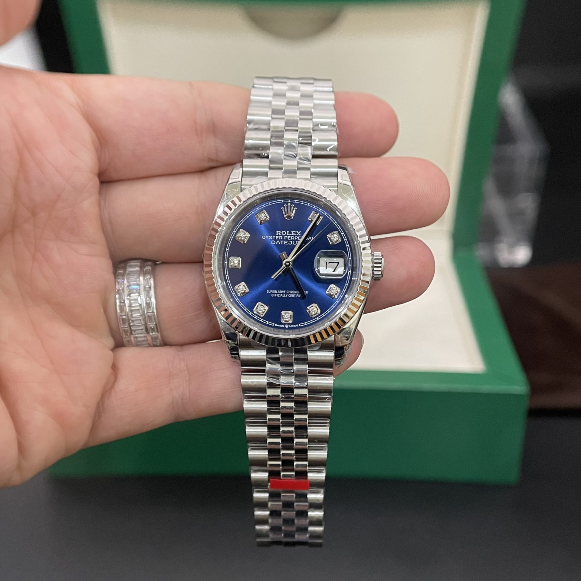 Dong-Ho-Rolex-DateJust-126234-Mat-So-Xanh-Blue-Nha-May-VS-36mm-3.jpg Rolex Best Replica Watch DateJust 126234 Blue Dial VS Factory 36mm - Image 1
