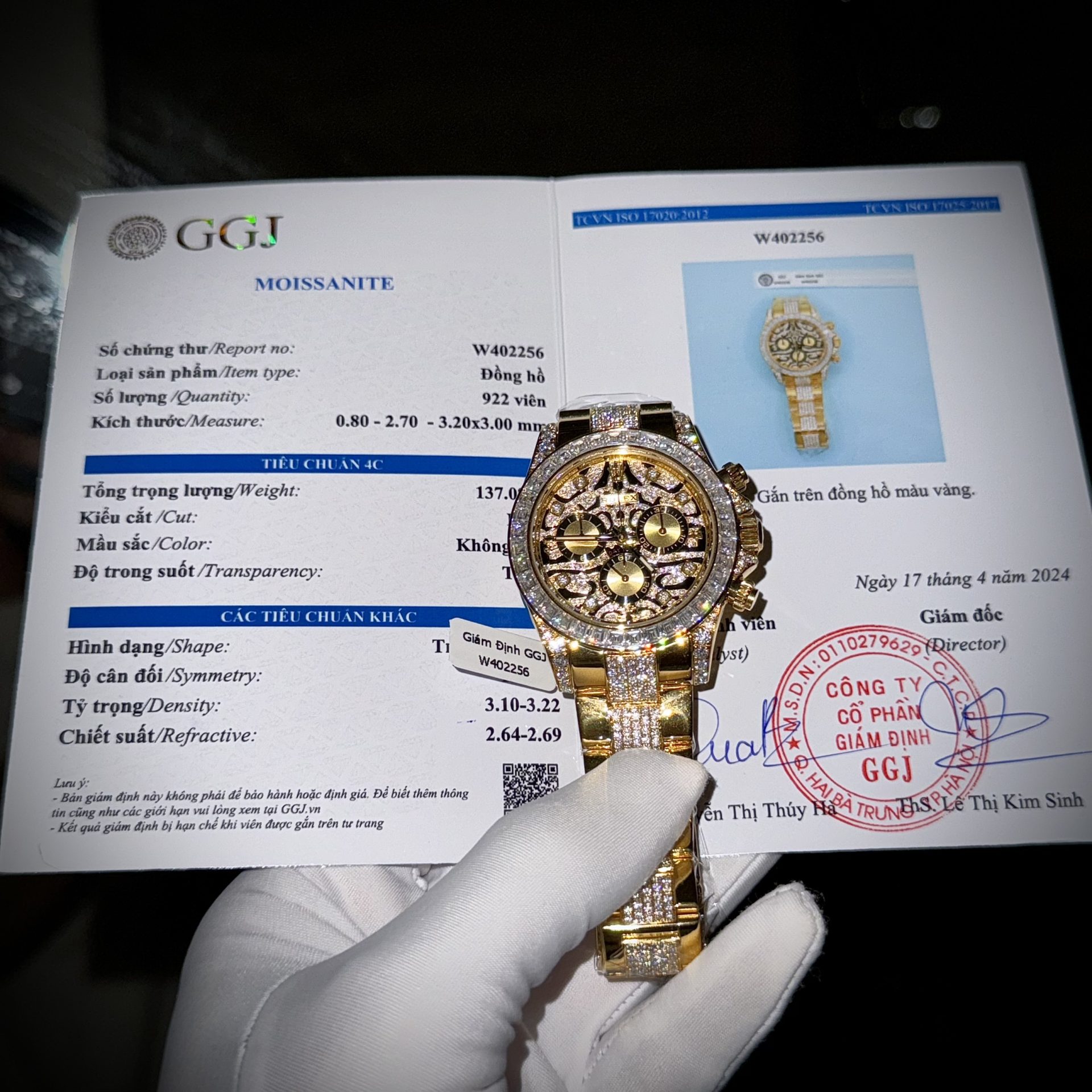 Dong-Ho-Rolex-Daytona-Che-Tac-Boc-Vang-Do-Moisasnite-Eye-Of-Tiger-40mm-1.jpg Rolex Best Replica Watch Daytona Eye Of Tiger Gold Wrapped Moisasnite Diamonds Custom 40mm - Image 1