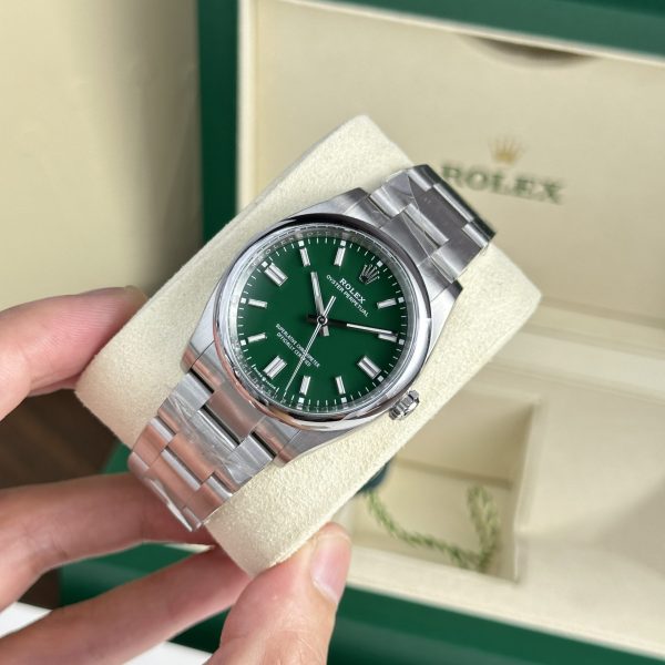 Rolex Replica Watch Oyster Perpetual 126000 Green Dial Clean Factory 36mm