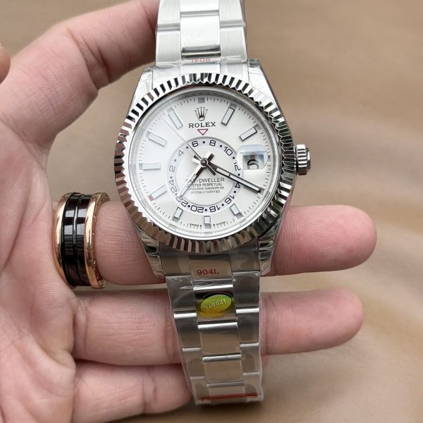 Rolex Fake Watch Sky Dweller 326934 White Dial Metal Wire 42mm