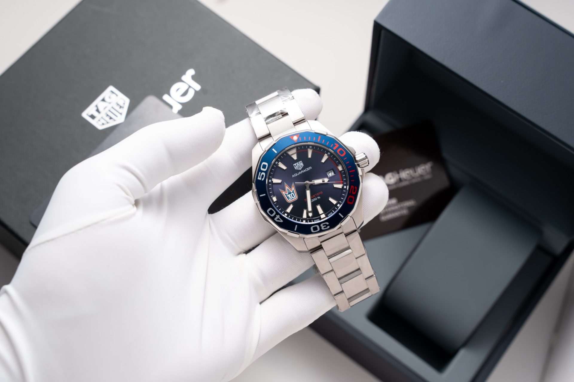 Dong-Ho-Tag-Heuer-Aquaracer-Henrik-Lundqvist-Che-Tac-Mat-Xanh-43mm-7.jpg Tag Heuer Fake Watch Aquaracer Henrik Lundqvist Blue Dial 43mm - Image 1