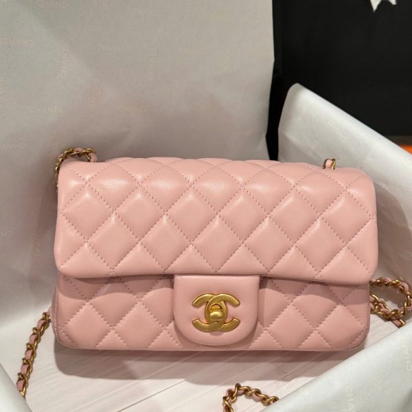 Chanel Classic Bell Replica Handbag 11 Pink Gold Lock 20cm
