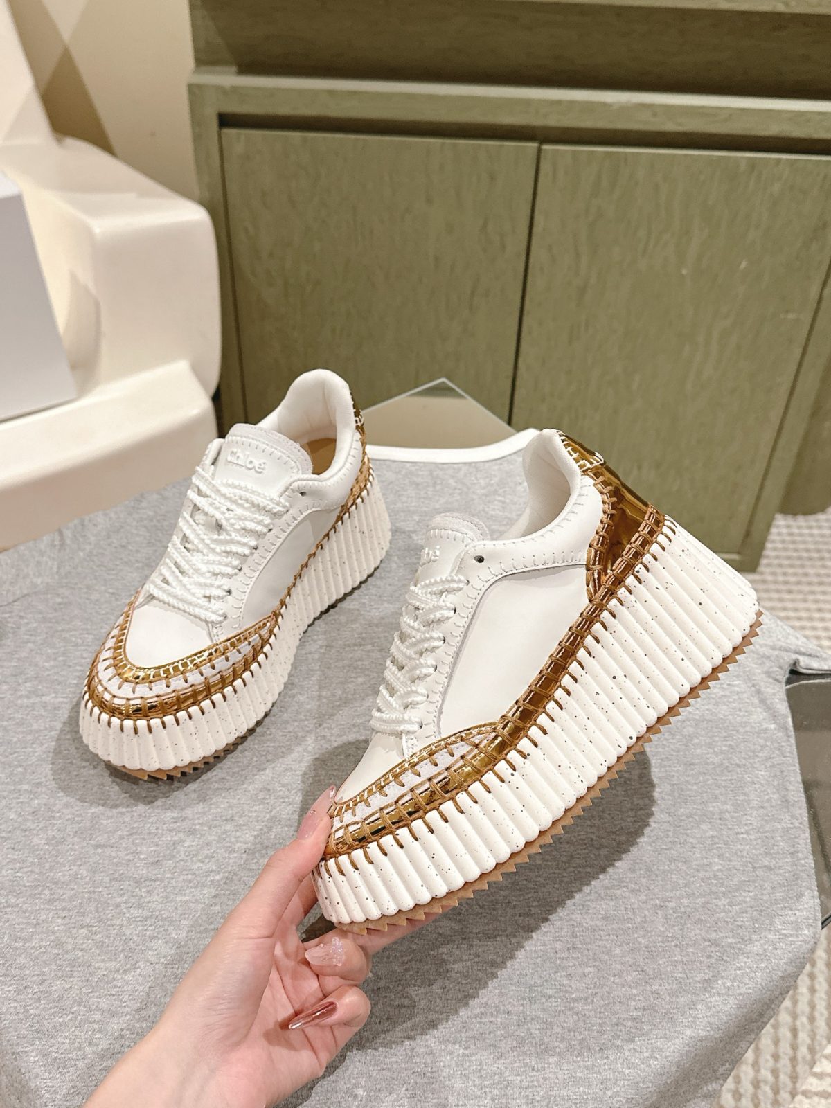 Chloé Thick-Soled Patchwork Sneakers | Spring-Summer 2025 Collection - Image 3
