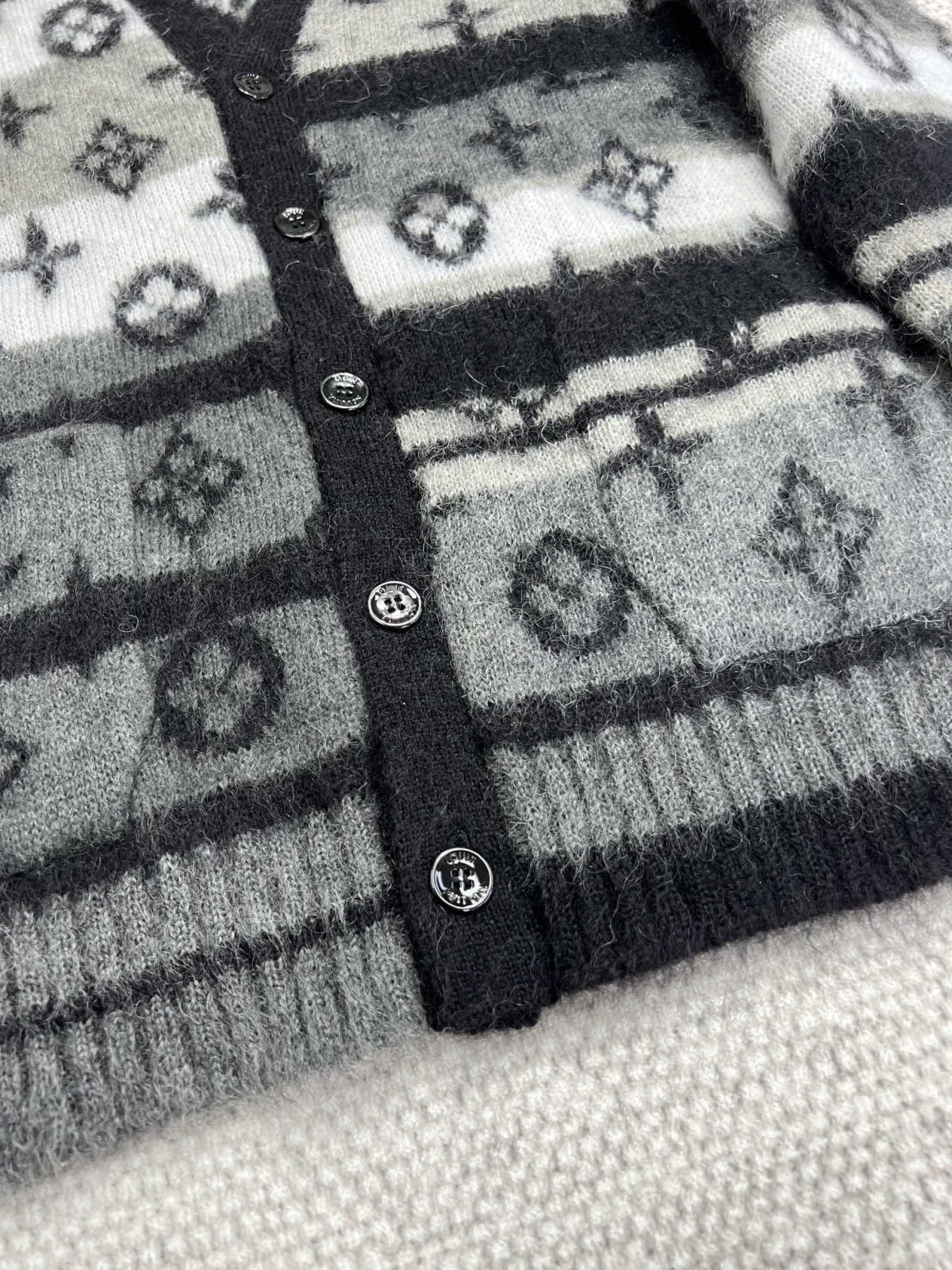 Louis Vuitton Monogram Jacquard Mohair Cardigan - Image 7