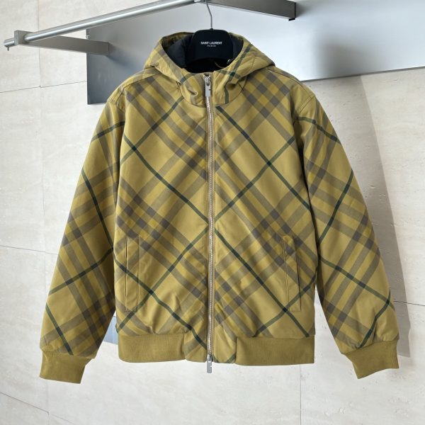 Burberry 2025 Fall/Winter Diagonal Check Quilted Cotton Jacket