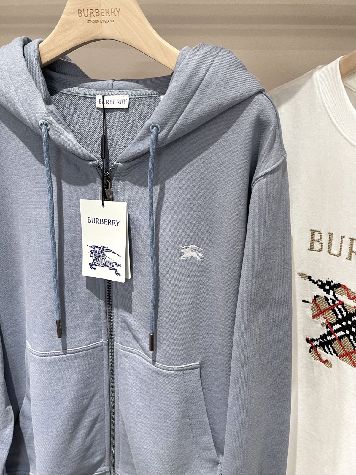 Burberry 2025 Fall/Winter EKD Zip Hoodie - Image 8
