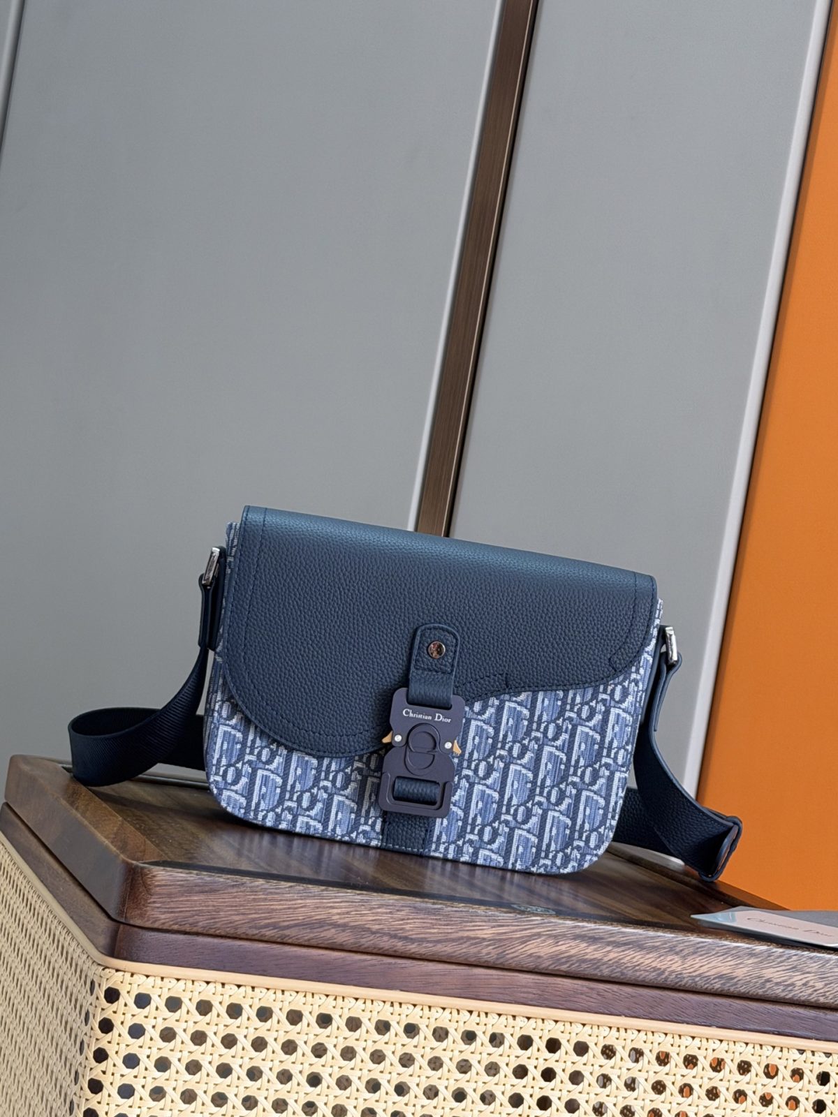 Dior Saddle Messenger Bag (Light Blue Oblique Jacquard) - Image 9