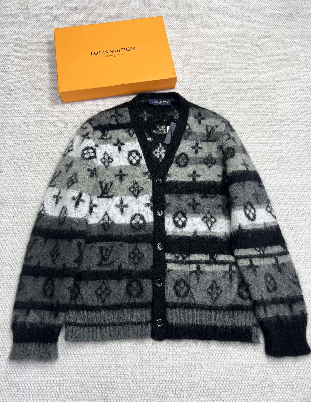 Louis Vuitton Monogram Jacquard Mohair Cardigan - Image 8