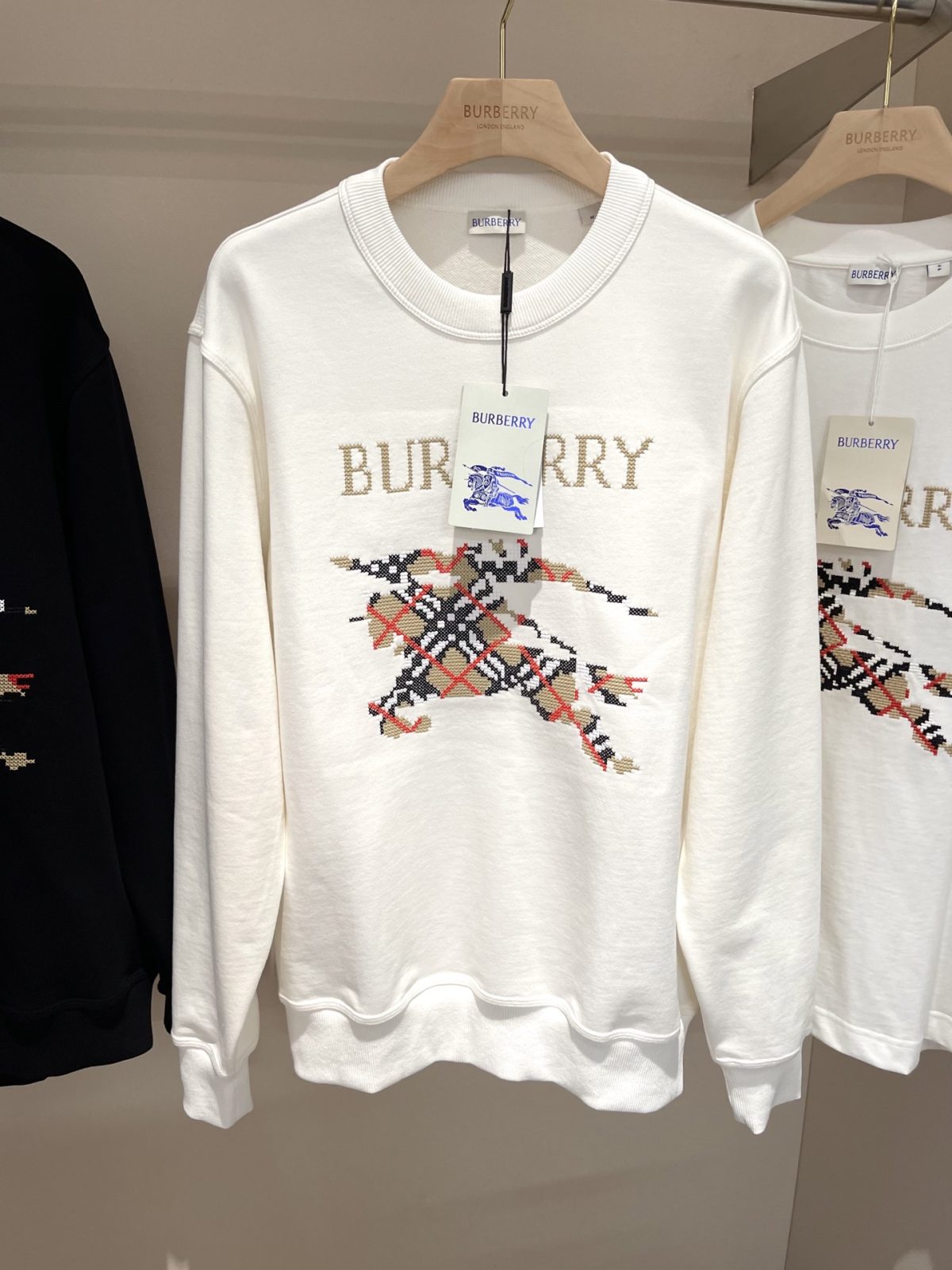 Burberry 2025FW EKD Cross-Stitch Cotton Crewneck Sweatshirt - Image 6