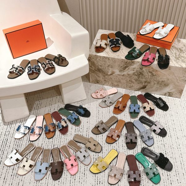 HERMÈS Oran Sandals with Jewel Craft | 2025 Spring/Summer New Collection