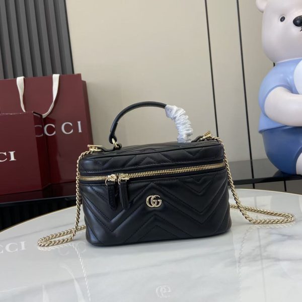 Gucci GG Marmont Mini Vanity Bag | V-Quilted Leather Collection