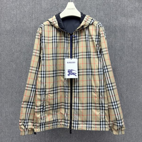 Burberry 25FW Reversible Vintage Check Hooded Jacket