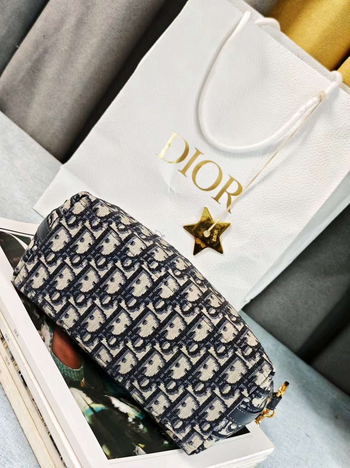 Dior Diostar Hobo Chain Bag (Blue Oblique Jacquard) - Image 9