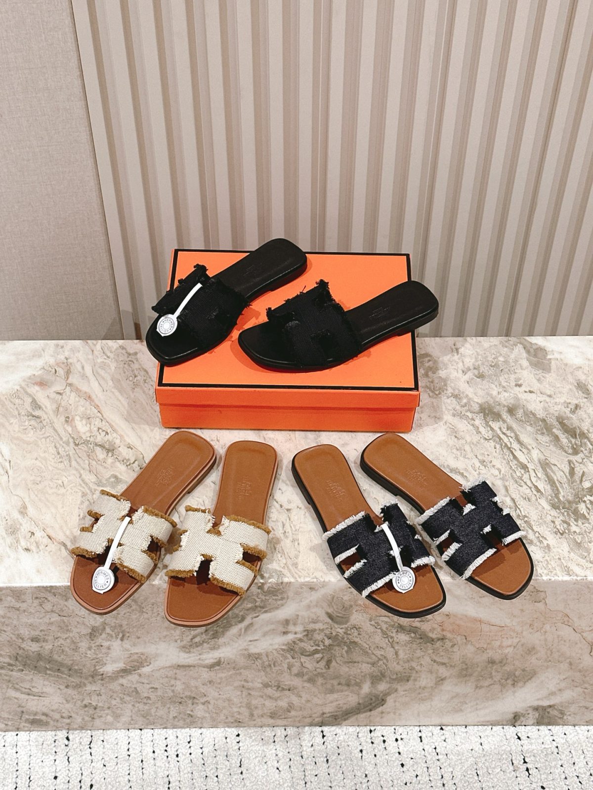 HERMÈS Oran Sandals with Jewel Craft | 2025 Spring/Summer New Collection - Image 6