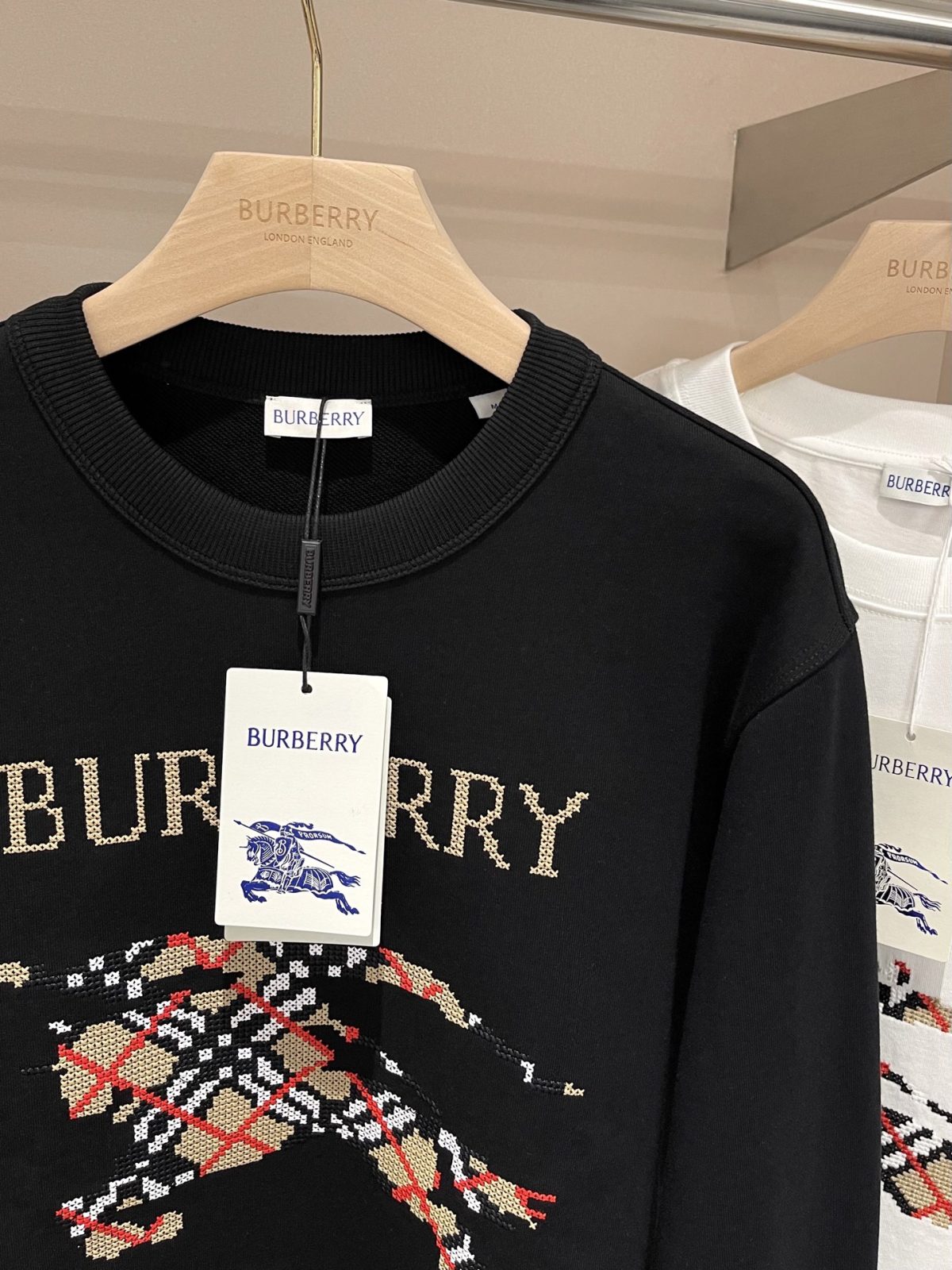Burberry 2025FW EKD Cross-Stitch Cotton Crewneck Sweatshirt - Image 7